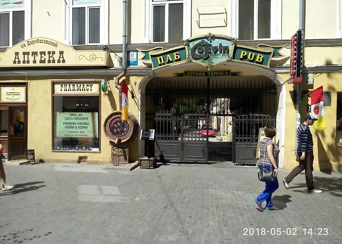 Apartment On Ekaterininskaya